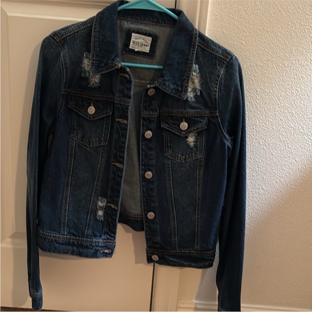 NWT distressed Wax Jean Classic Denim Jacket